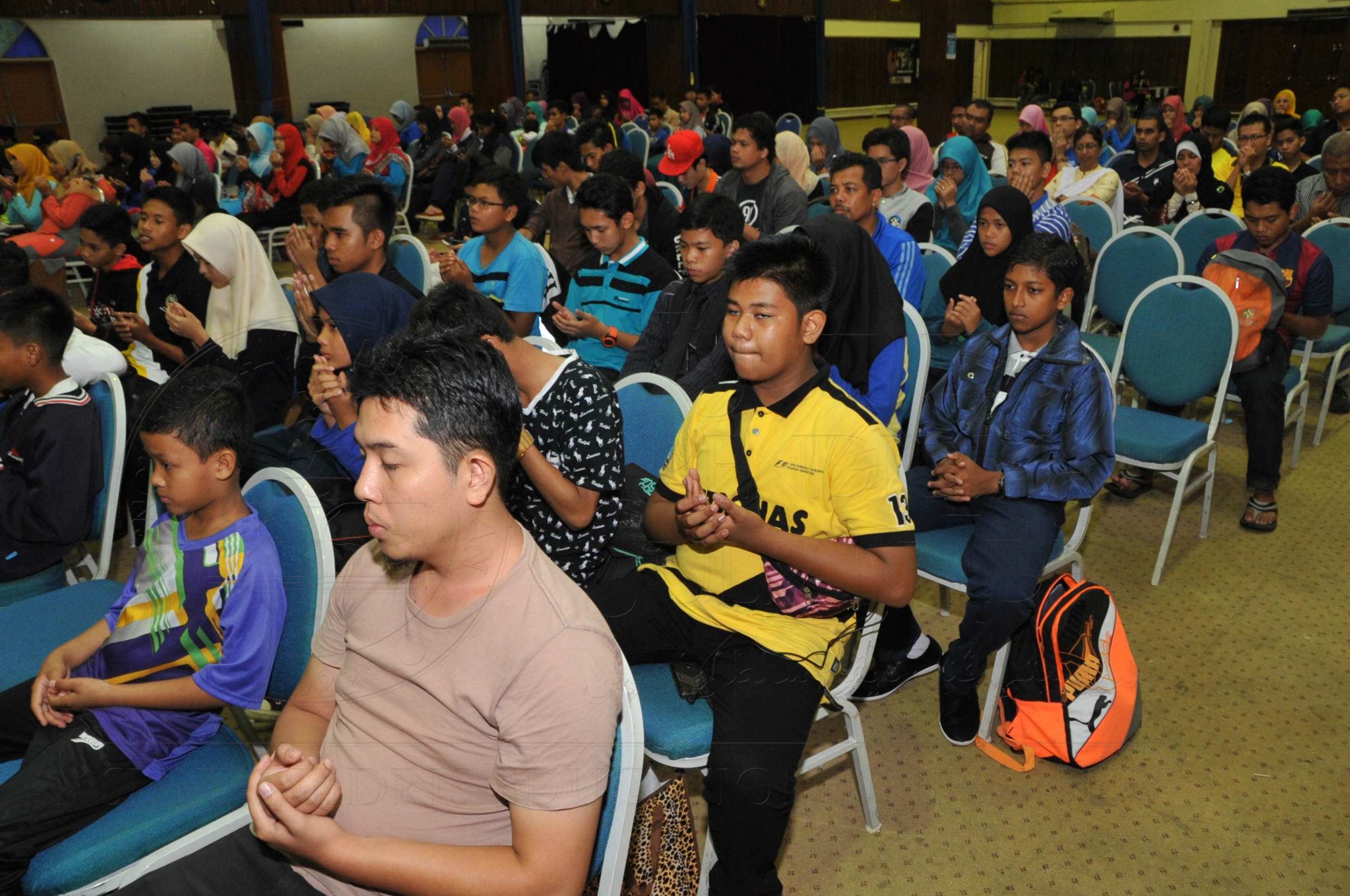 PRO15 158 CATUR HAS 9333